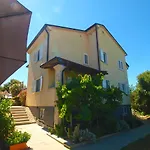 Apartments Vinkuran 2110